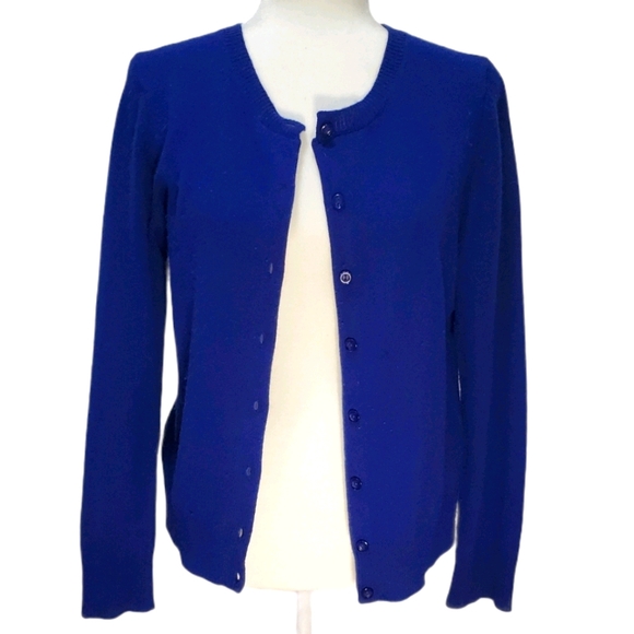 *SOLD* 100% Cashmere Cardigan Like New - Picture 4 of 7